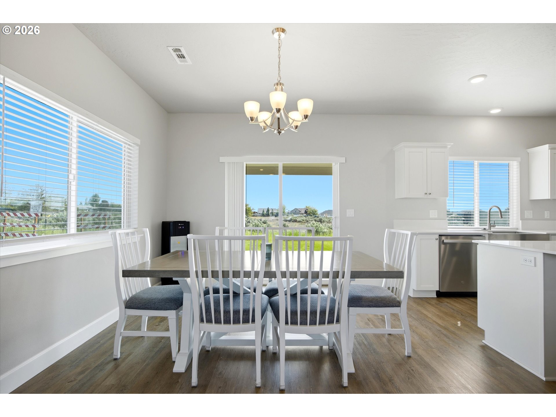2146 Northeast 6th Street Hermiston, OR 97838 - Photo 5 of 30