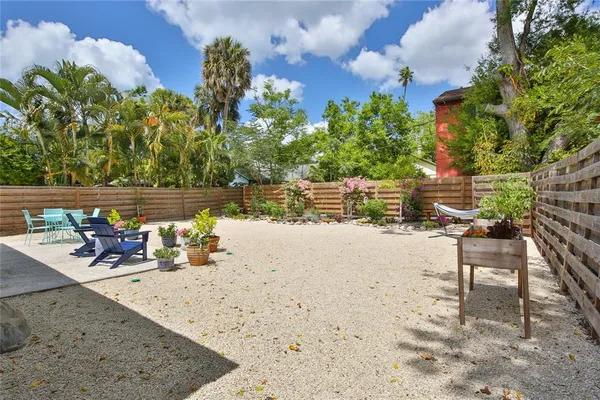 $625,000 | 1681 8th Street, Sarasota, FL 34236