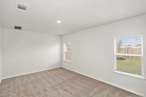 $2,900 | 5035 Punch Shot, San Antonio, TX 78261