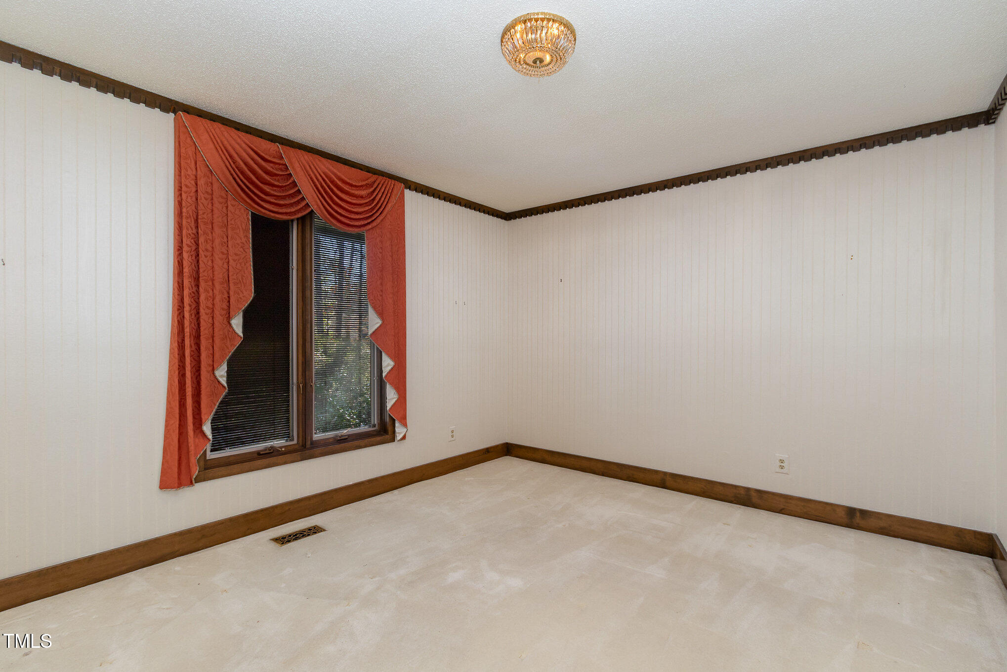 3514 Ridge Road Durham, NC 27705 - Photo 7 of 38 a view of an empty room