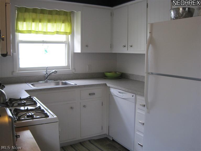 2131 Stabler Road Akron, OH 44313 - Photo 8 of 25