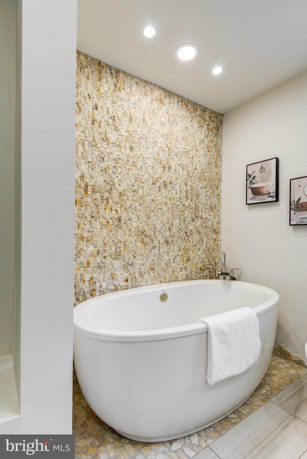 1411 Glendale Road Baltimore, MD 21239 - Photo 26 of 46