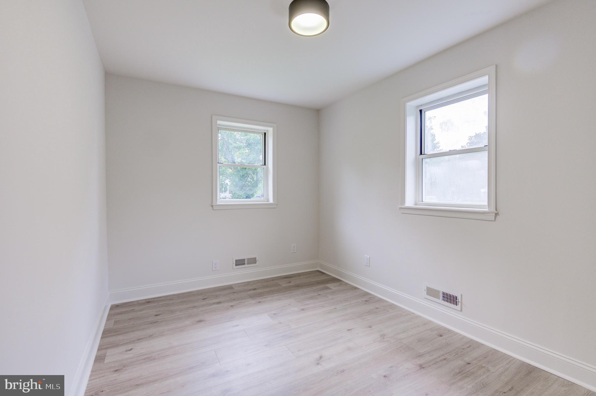 1411 Glendale Road Baltimore, MD 21239 - Photo 29 of 46