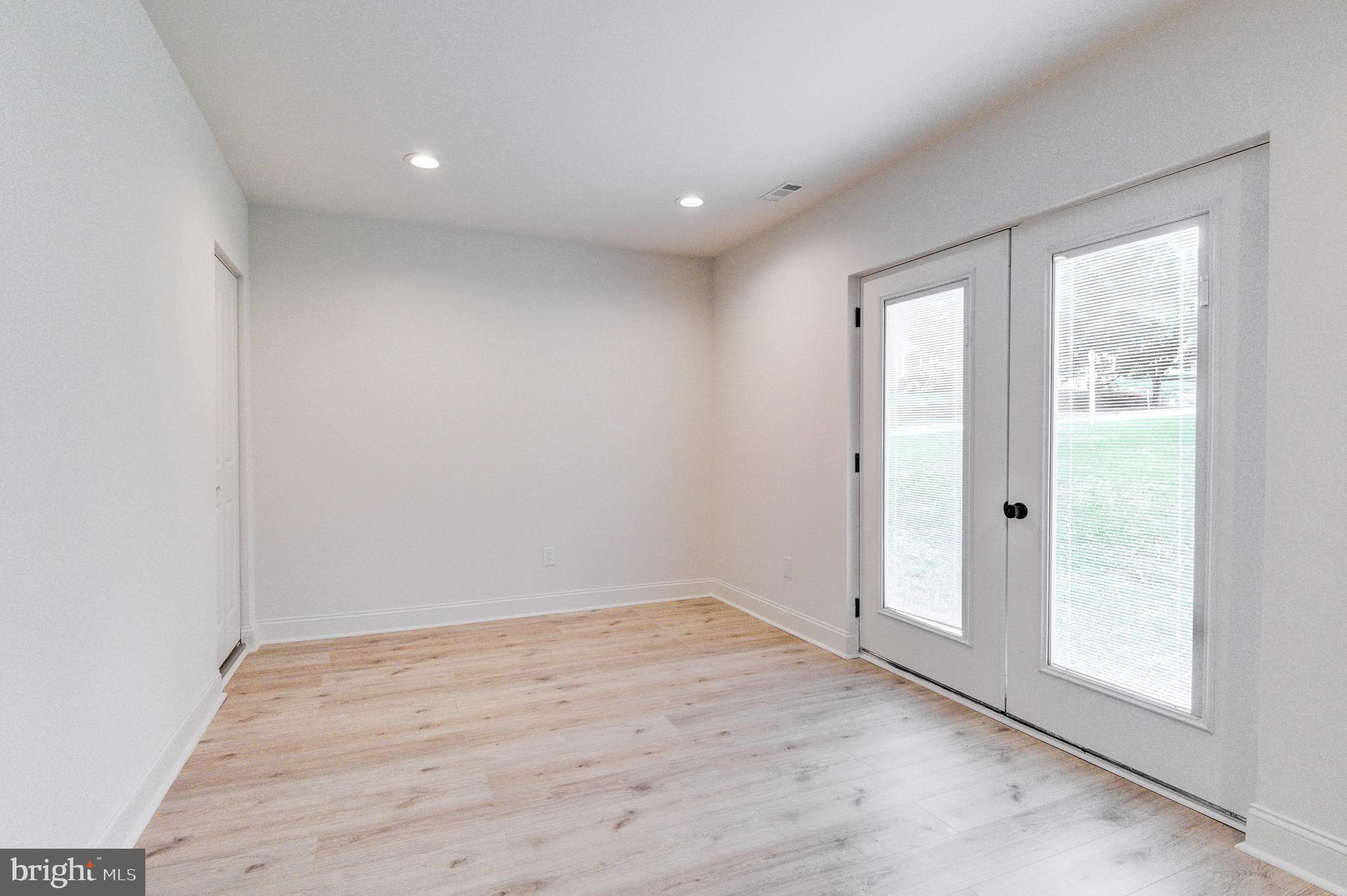 1411 Glendale Road Baltimore, MD 21239 - Photo 31 of 46