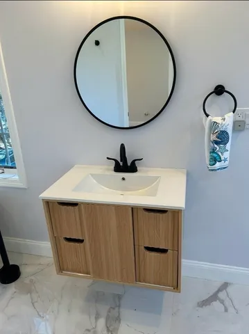 $899,900 | 300 Kenoza Street, Haverhill, MA 01830