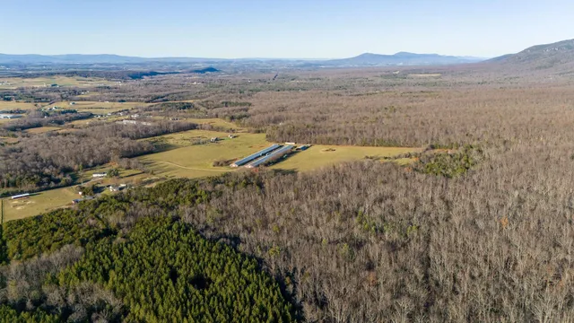 a view of a outdoor space