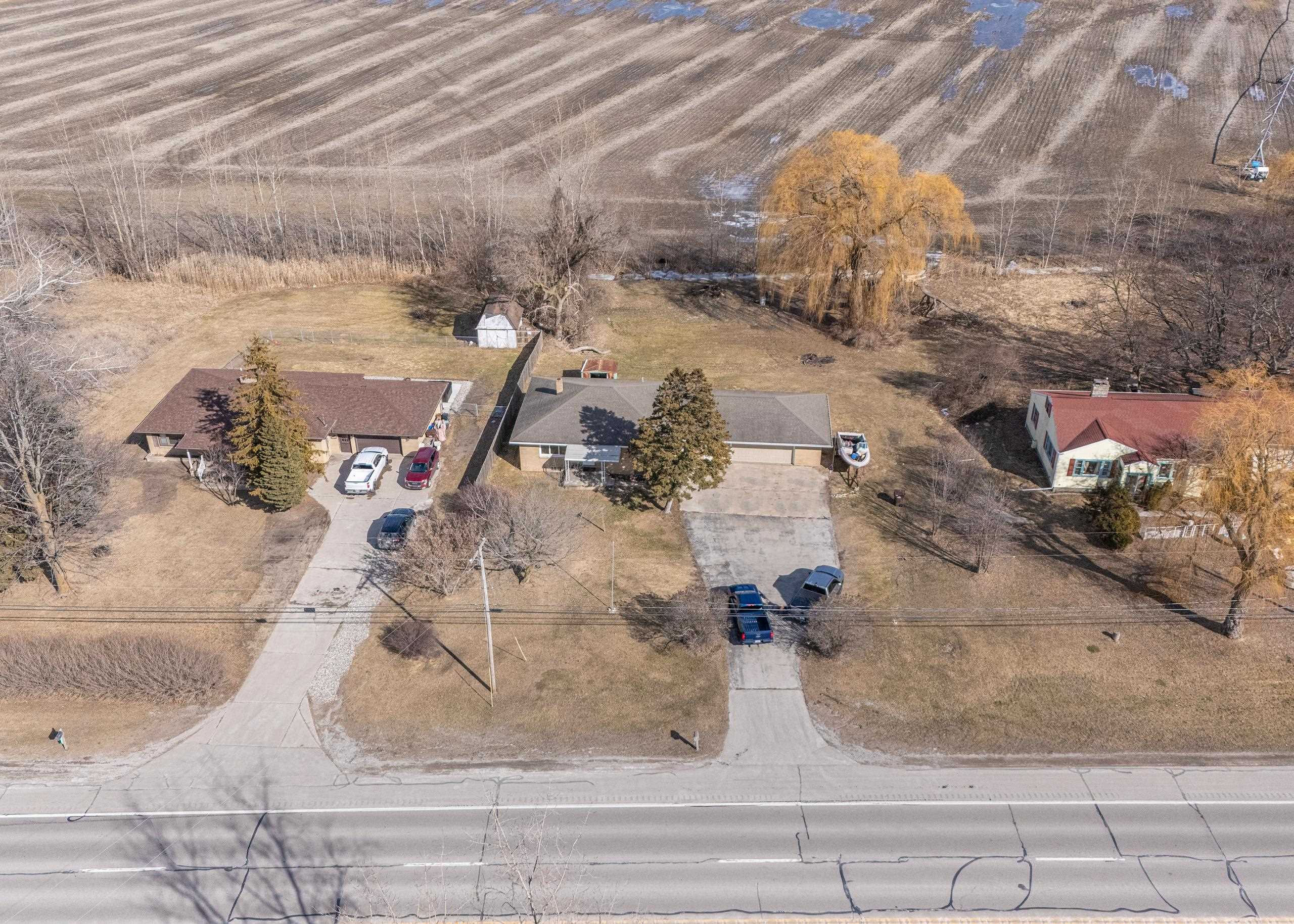 1943 South Huron Road Kawkawlin, MI 48631 - Photo 29 of 37