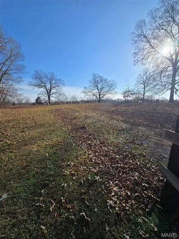 $15,000 | 0 Grassy Creek Road, Stonefort, IL 62987