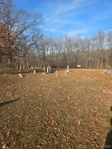 $15,000 | 0 Grassy Creek Road, Stonefort, IL 62987