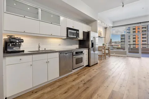 $520,000 | 350 West Ash Street, Unit 603, San Diego, CA 92101