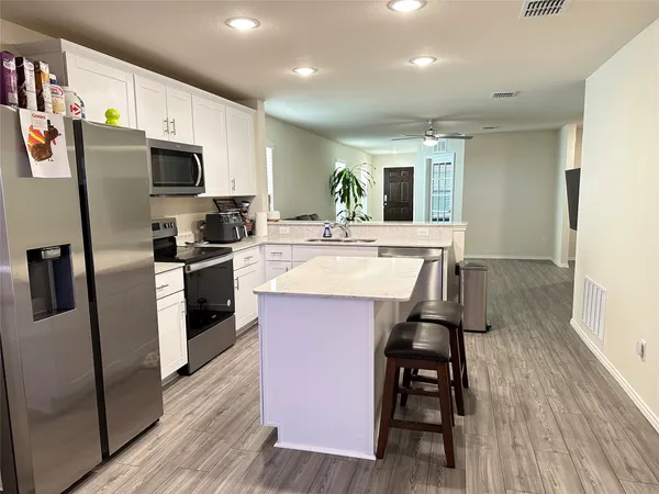 $1,900 | 333 Grenada Lk Drive, Princeton, TX 75407