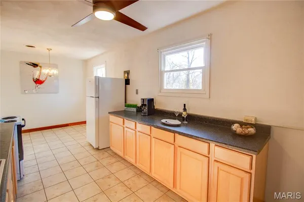 $169,000 | 1155 Washington Avenue, Alton, IL 62002