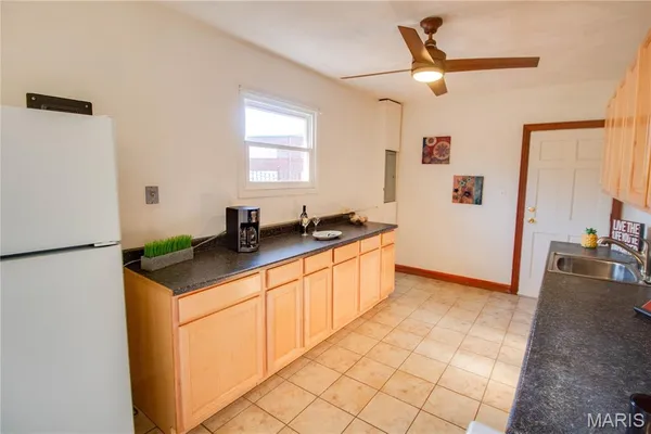 $169,000 | 1155 Washington Avenue, Alton, IL 62002