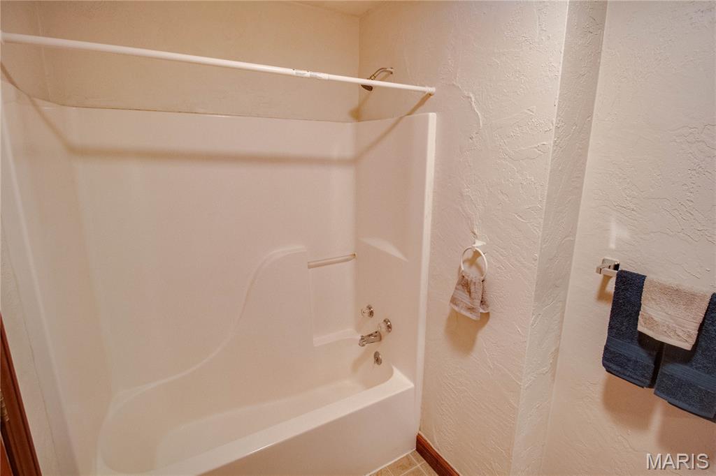 1155 Washington Avenue Alton, IL 62002 - Photo 19 of 37