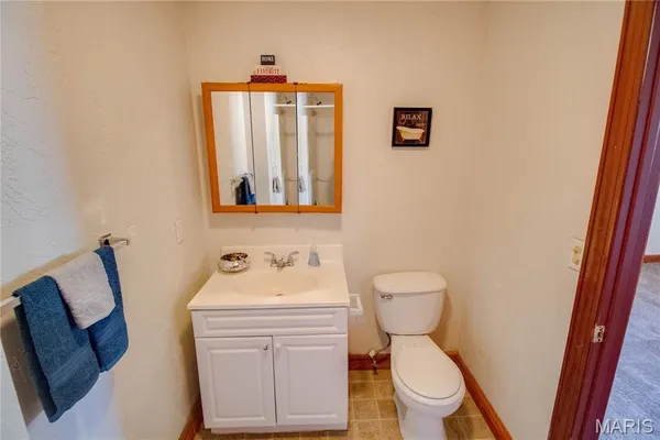 $169,000 | 1155 Washington Avenue, Alton, IL 62002