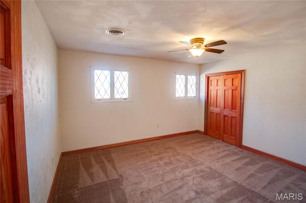 1155 Washington Avenue Alton, IL 62002 - Photo 24 of 37