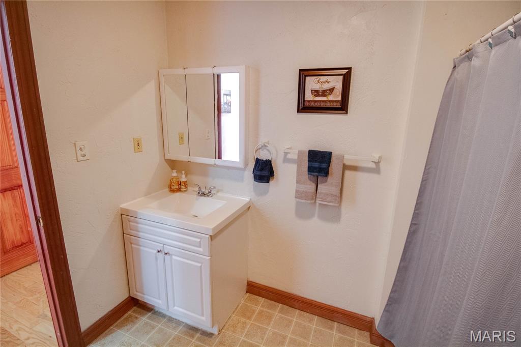 1155 Washington Avenue Alton, IL 62002 - Photo 30 of 37