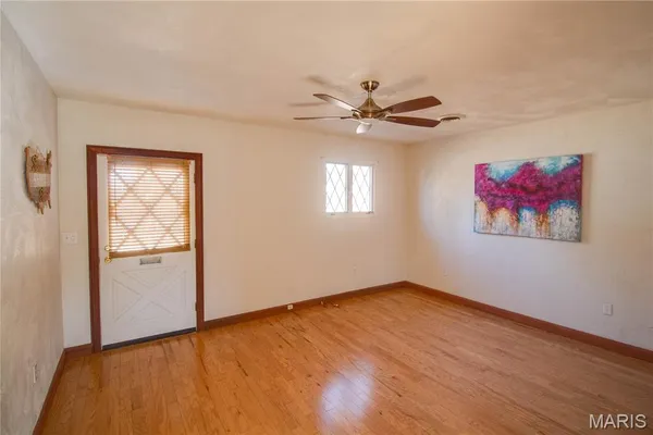 $169,000 | 1155 Washington Avenue, Alton, IL 62002