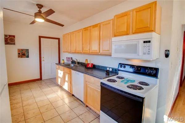 $169,000 | 1155 Washington Avenue, Alton, IL 62002