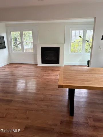 $3,300 | 60 Ash Street, Saratoga Springs, NY 12866