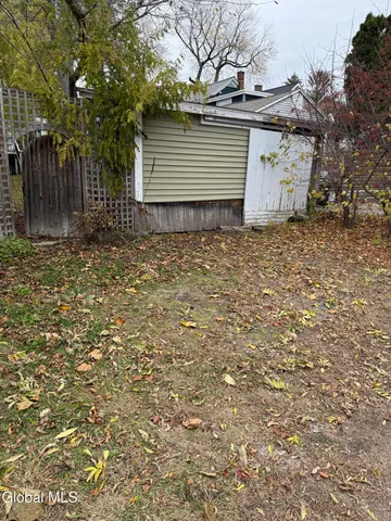 $3,300 | 60 Ash Street, Saratoga Springs, NY 12866