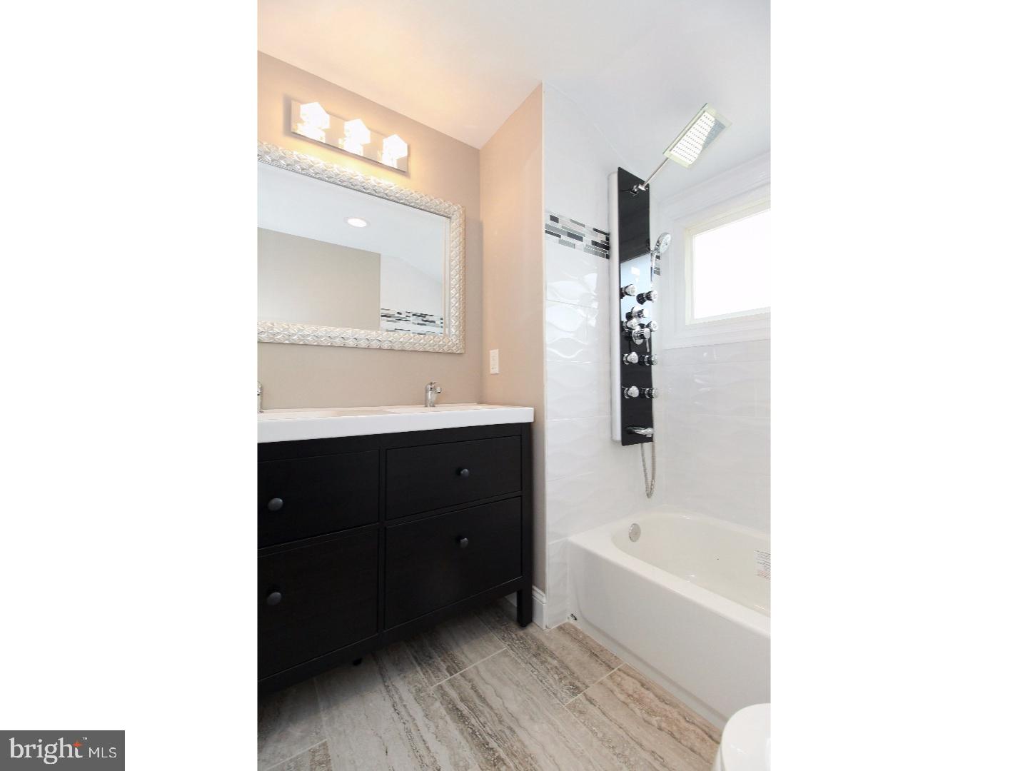 40 Plumtree Road Levittown, PA 19056 - Photo 20 of 25 Bathroom