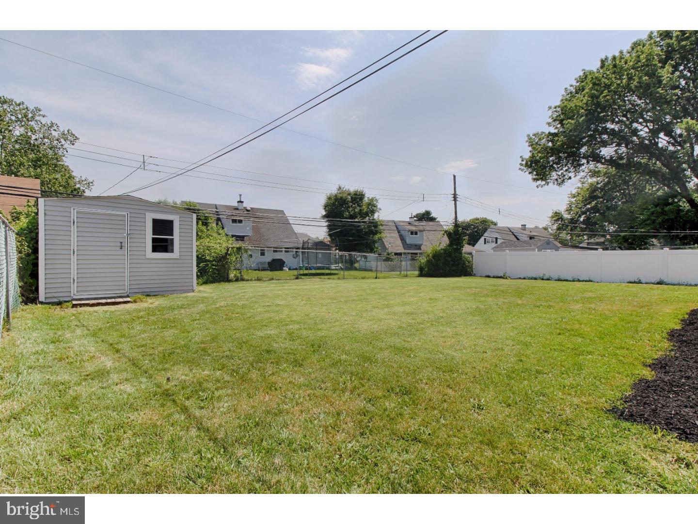 40 Plumtree Road Levittown, PA 19056 - Photo 24 of 25 Exterior Side