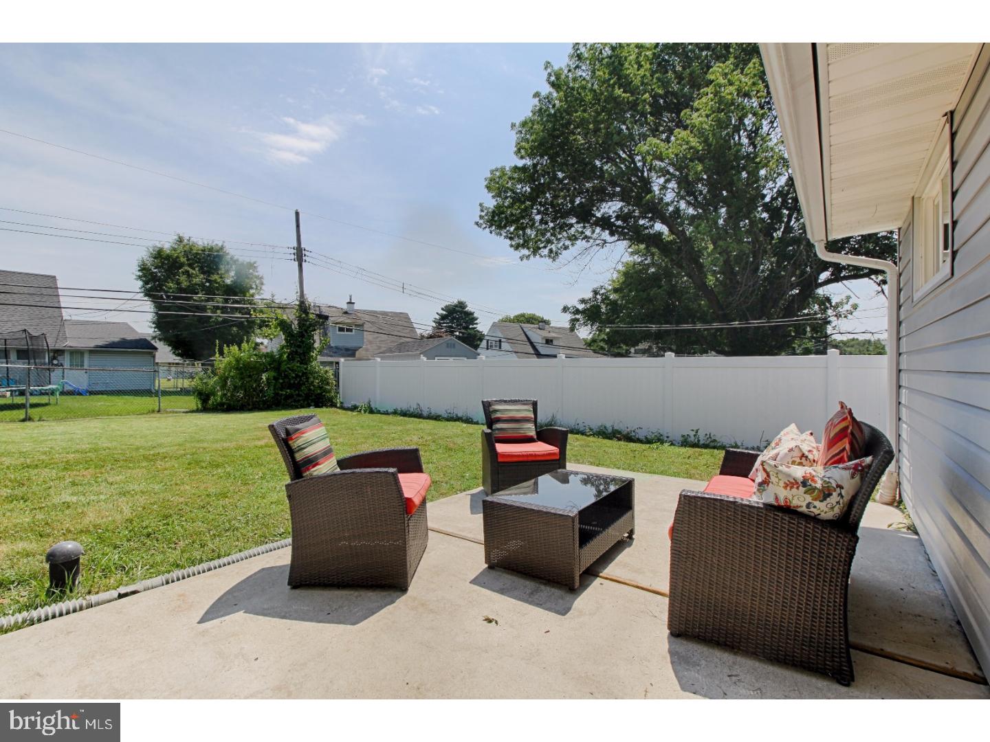 40 Plumtree Road Levittown, PA 19056 - Photo 25 of 25 Patio