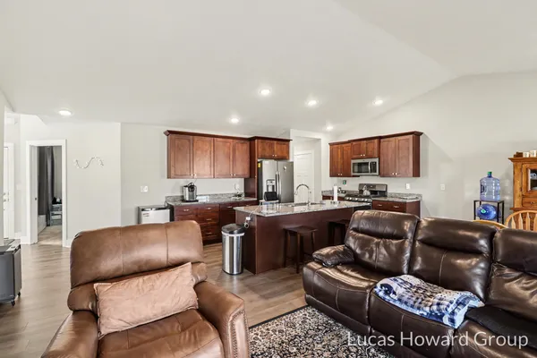 $270,000 | 1249 South Village Circle, Kalamazoo, MI 49009