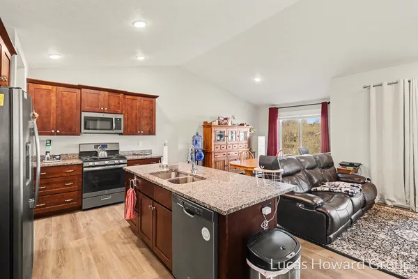 $270,000 | 1249 South Village Circle, Kalamazoo, MI 49009