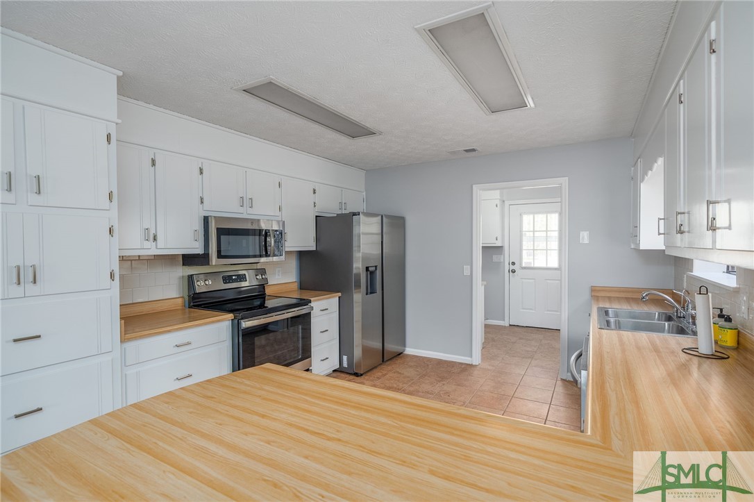 1249 West H Morris Road Brooklet, GA 30415 - Photo 11 of 37