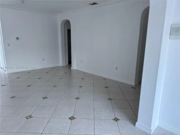 $2,100 | 27270 Southwest 138th Court, Unit 1, Homestead, FL 33032