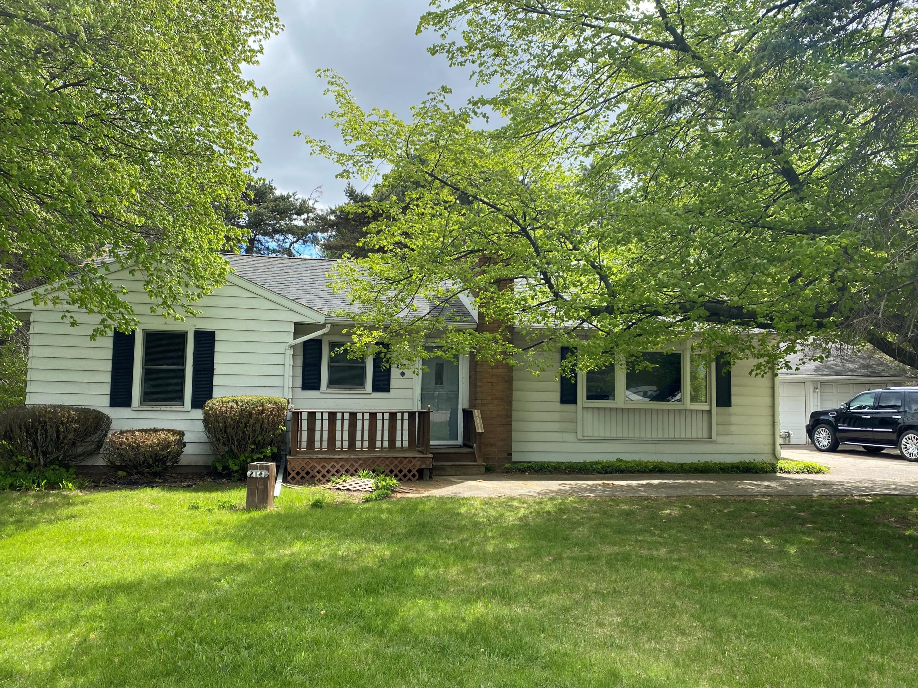 2141 South State Road Ionia, MI 48846 - Photo 1 of 45 IMG_4371