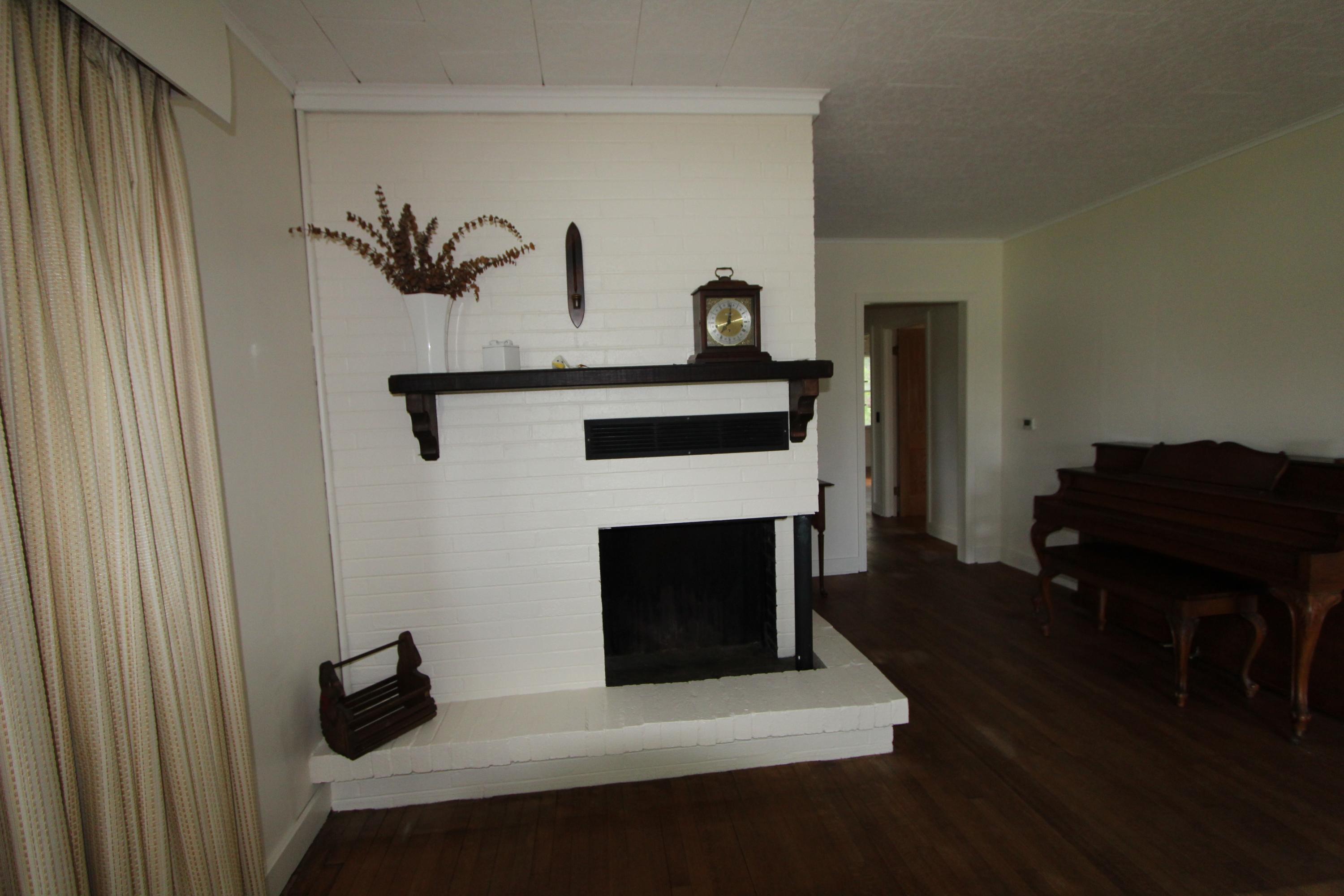 2141 South State Road Ionia, MI 48846 - Photo 15 of 45 IMG_8601 (2)
