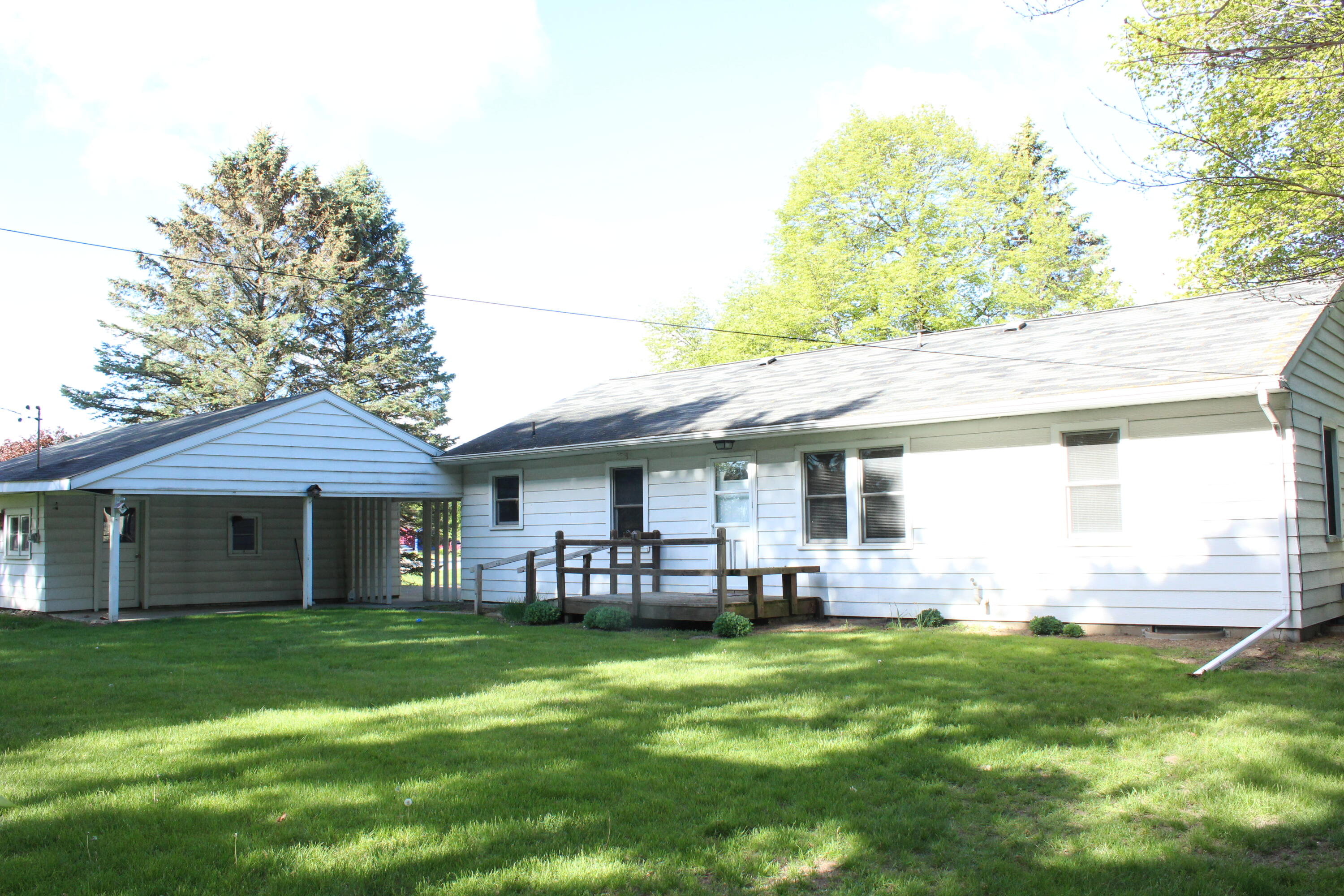 2141 South State Road Ionia, MI 48846 - Photo 45 of 45 IMG_8548