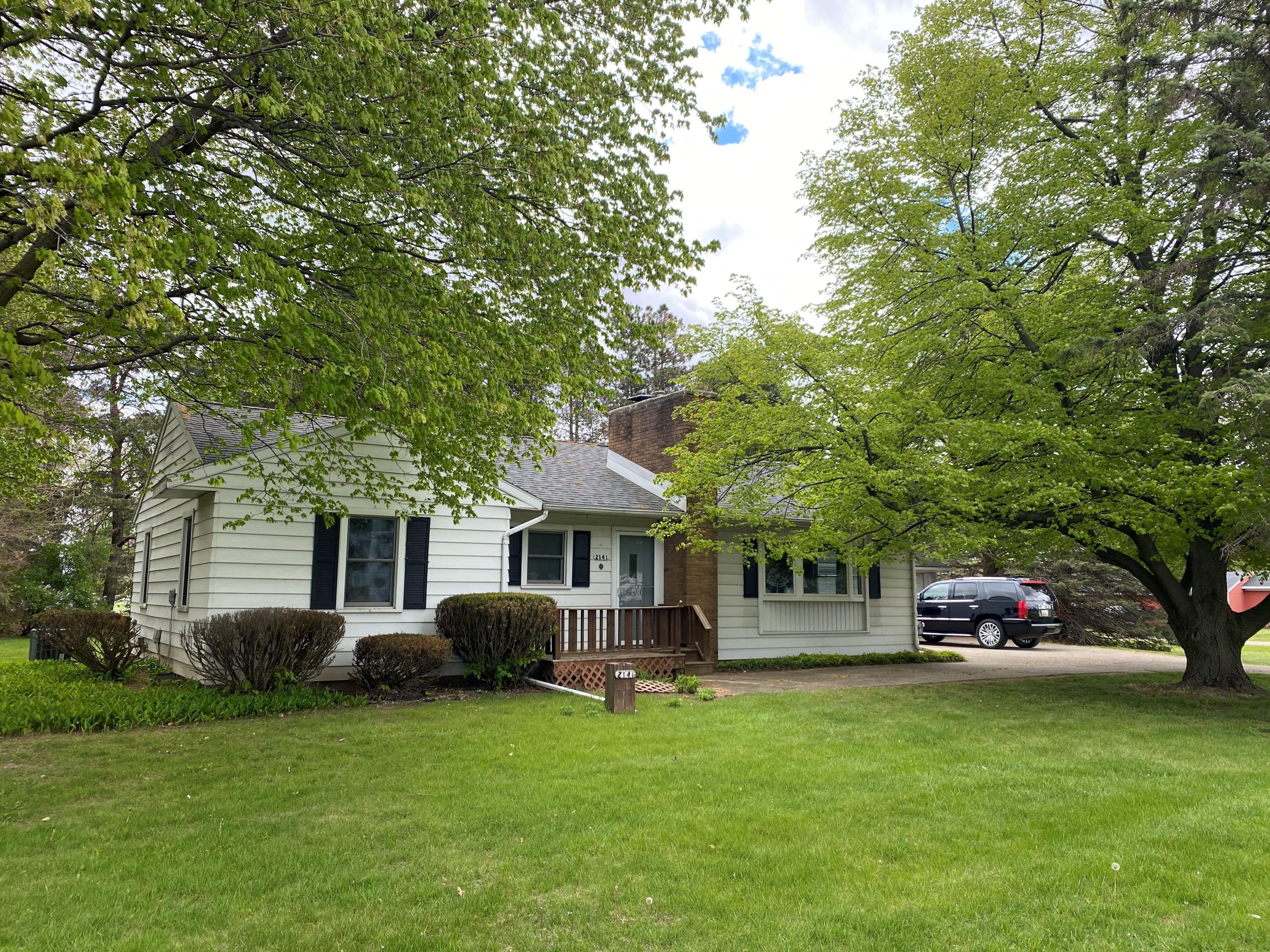 2141 South State Road Ionia, MI 48846 - Photo 6 of 45 IMG_4374