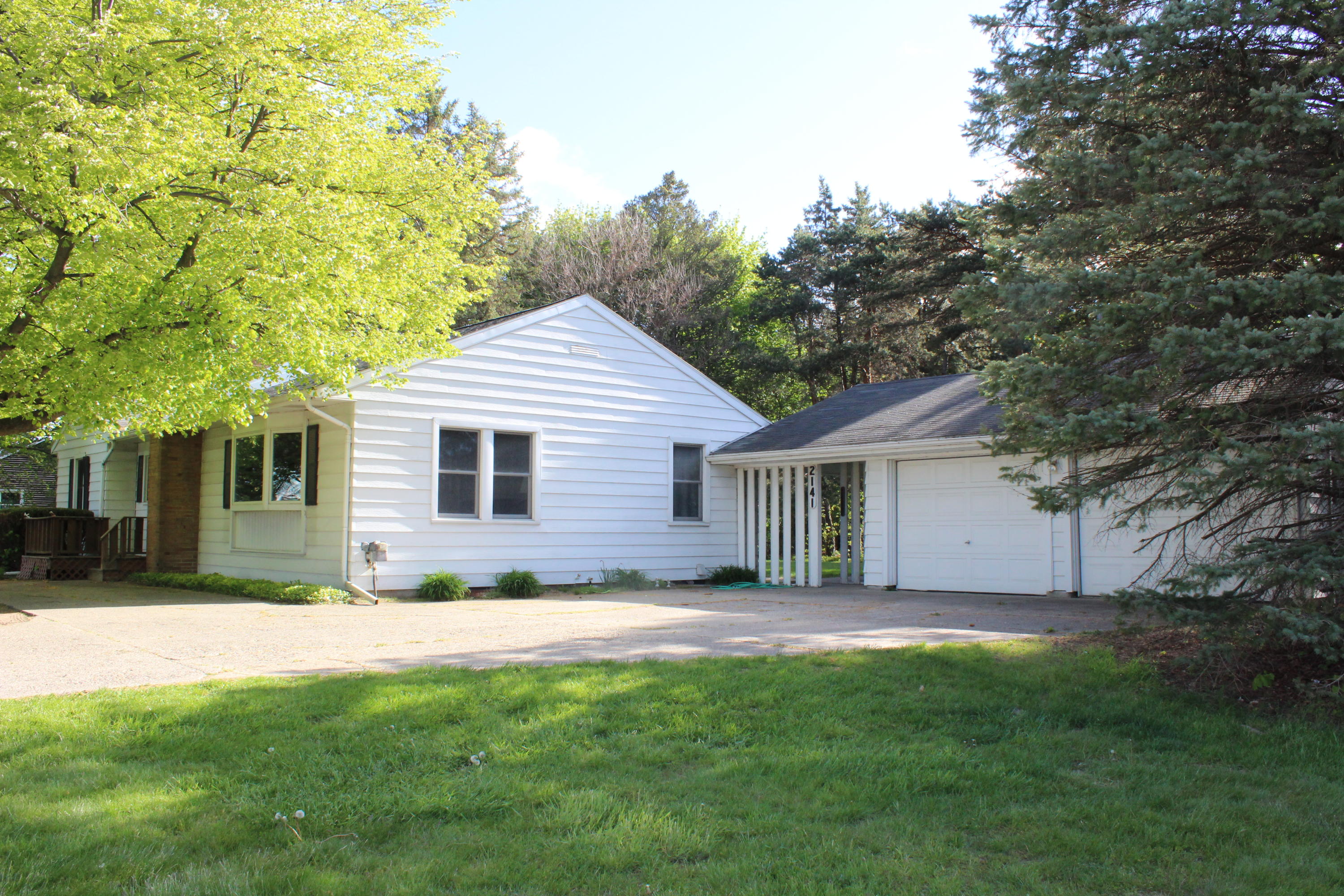 2141 South State Road Ionia, MI 48846 - Photo 7 of 45 IMG_8546