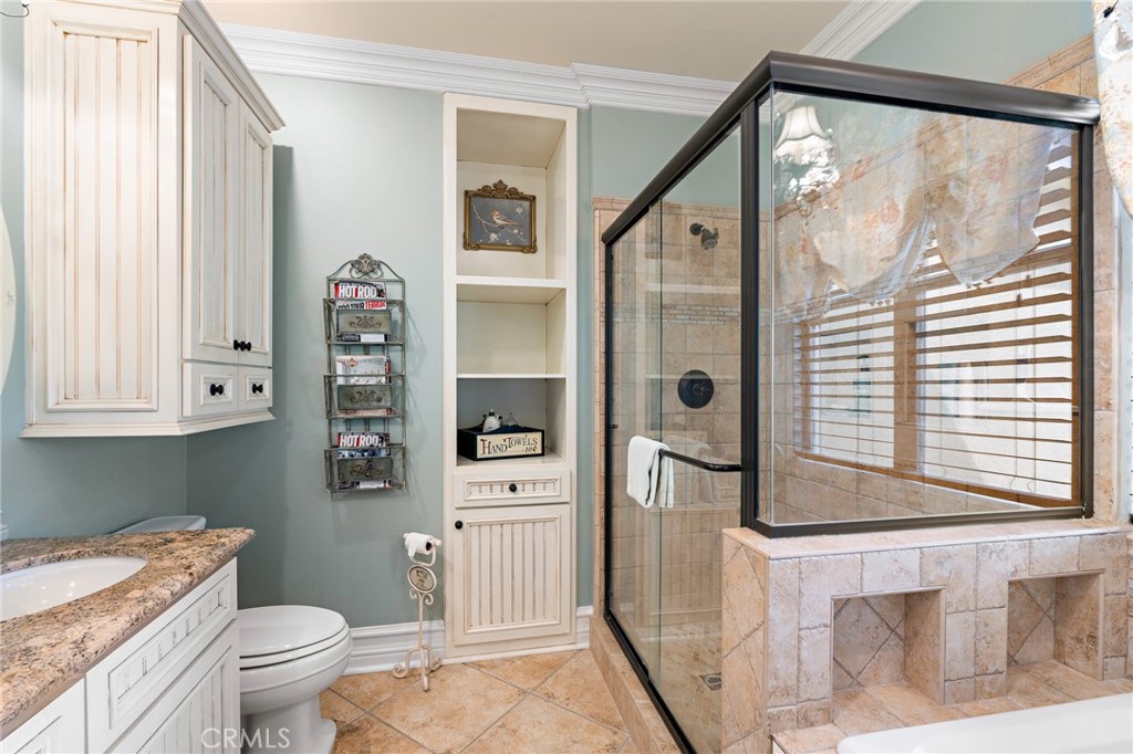 14787 Wood Riverside, CA 92508 - Photo 57 of 68 Cottage Residence: Primary Bathroom