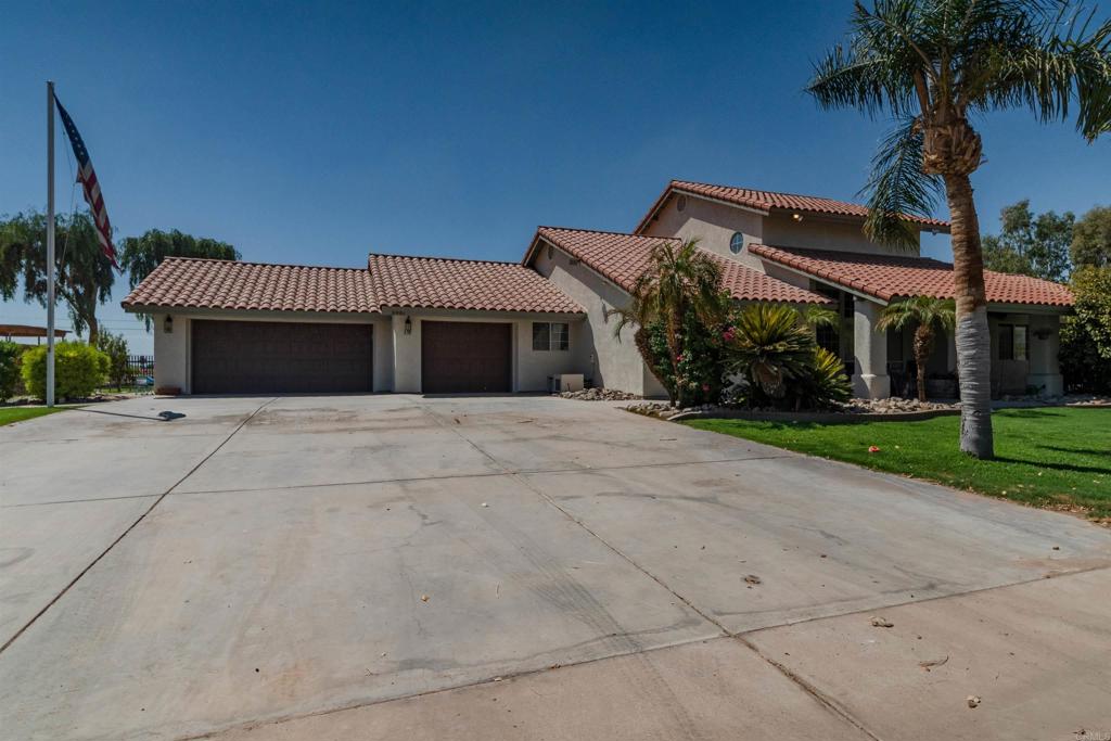 898 West Ross Road, Unit A El Centro, CA 92243 - Photo 1 of 1 Gallery Image 1