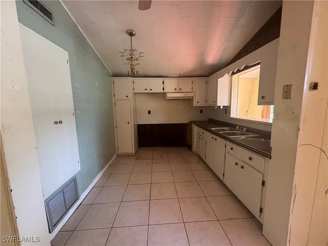 a view of an empty room