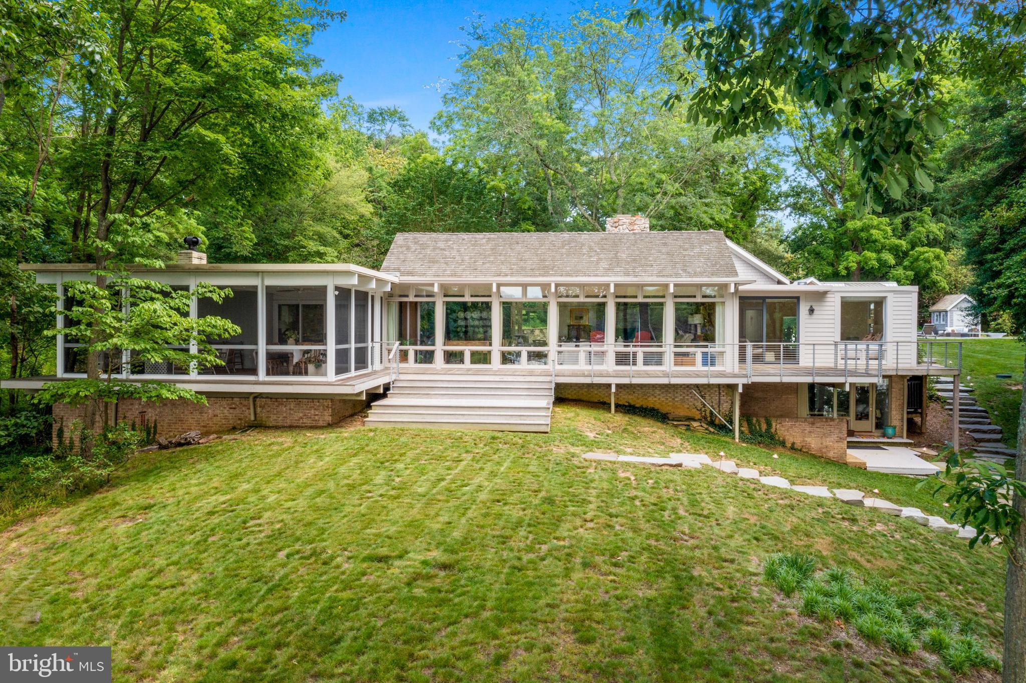 917 Arbutus Road Annapolis, MD 21403 - Photo 2 of 121