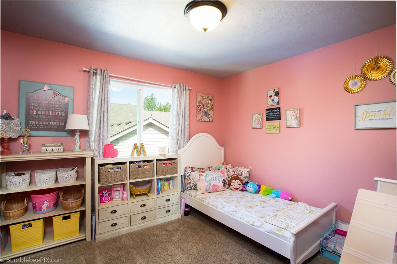 4028 South Bates Road Spokane Valley, WA 99206 - Photo 13 of 20 Gallery Image 13
