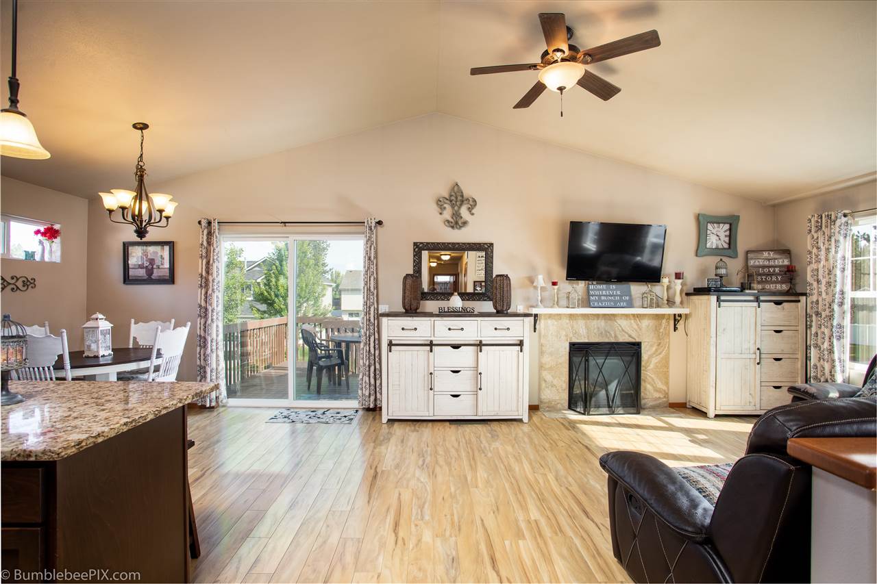 4028 South Bates Road Spokane Valley, WA 99206 - Photo 6 of 20 Gallery Image 6