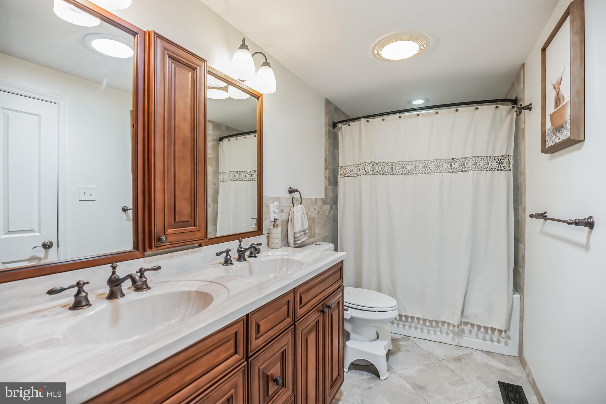 14 Rutgers Drive Delran, NJ 08075 - Photo 9 of 31 Gallery Image 9