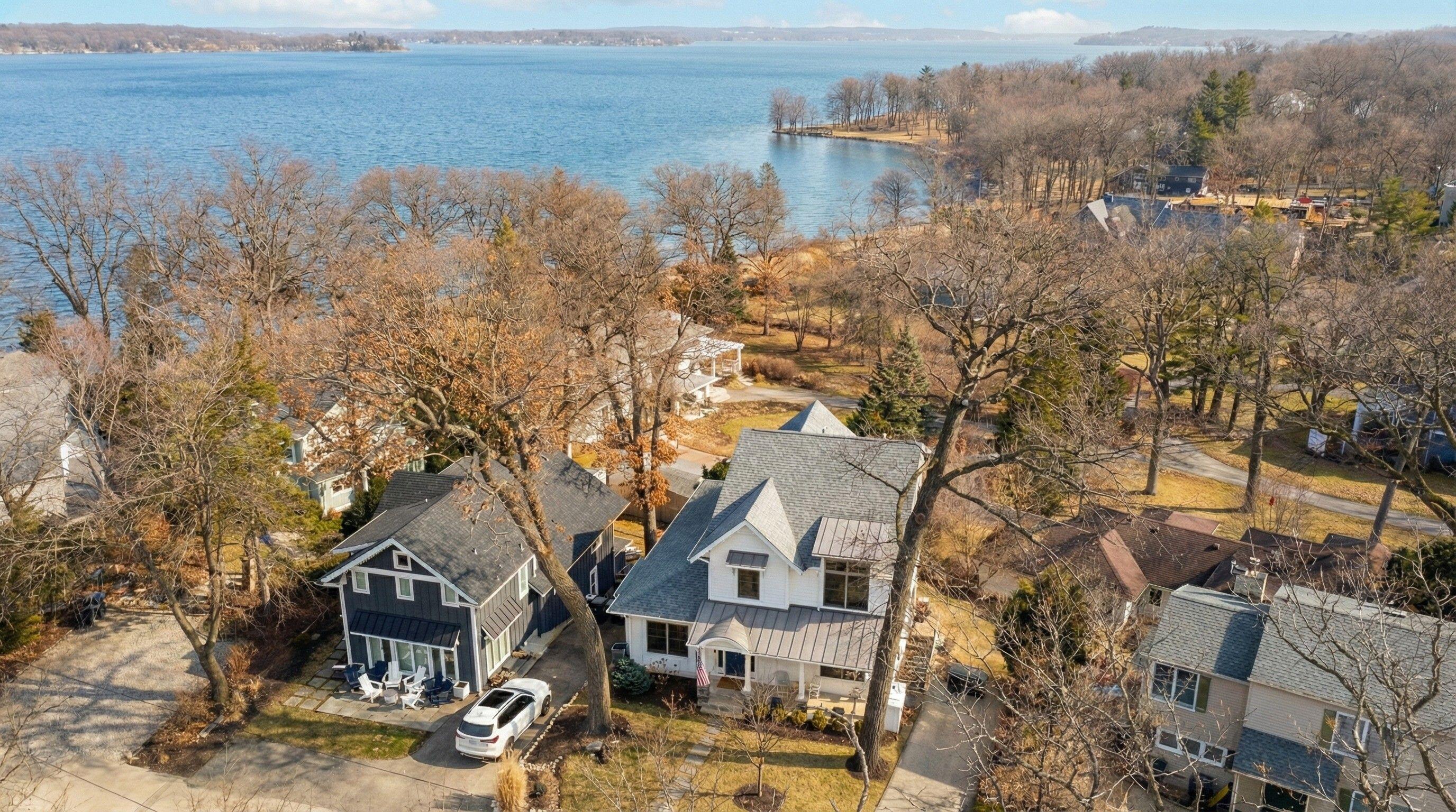603 Agaming Road Fontana, WI 53125 - Photo 1 of 68 This Indian Hills home is just steps to the association lakefront park, piers and shore path.