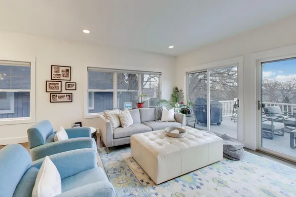 $1,995,000 | 603 Agaming Road, Fontana, WI 53125