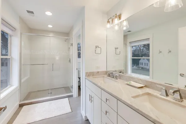 $1,995,000 | 603 Agaming Road, Fontana, WI 53125