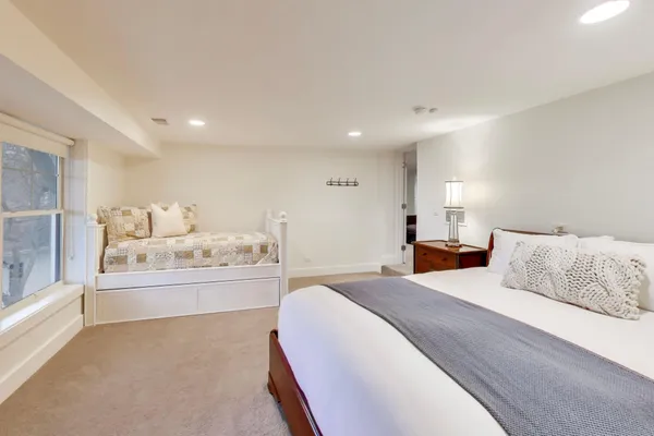 $1,995,000 | 603 Agaming Road, Fontana, WI 53125