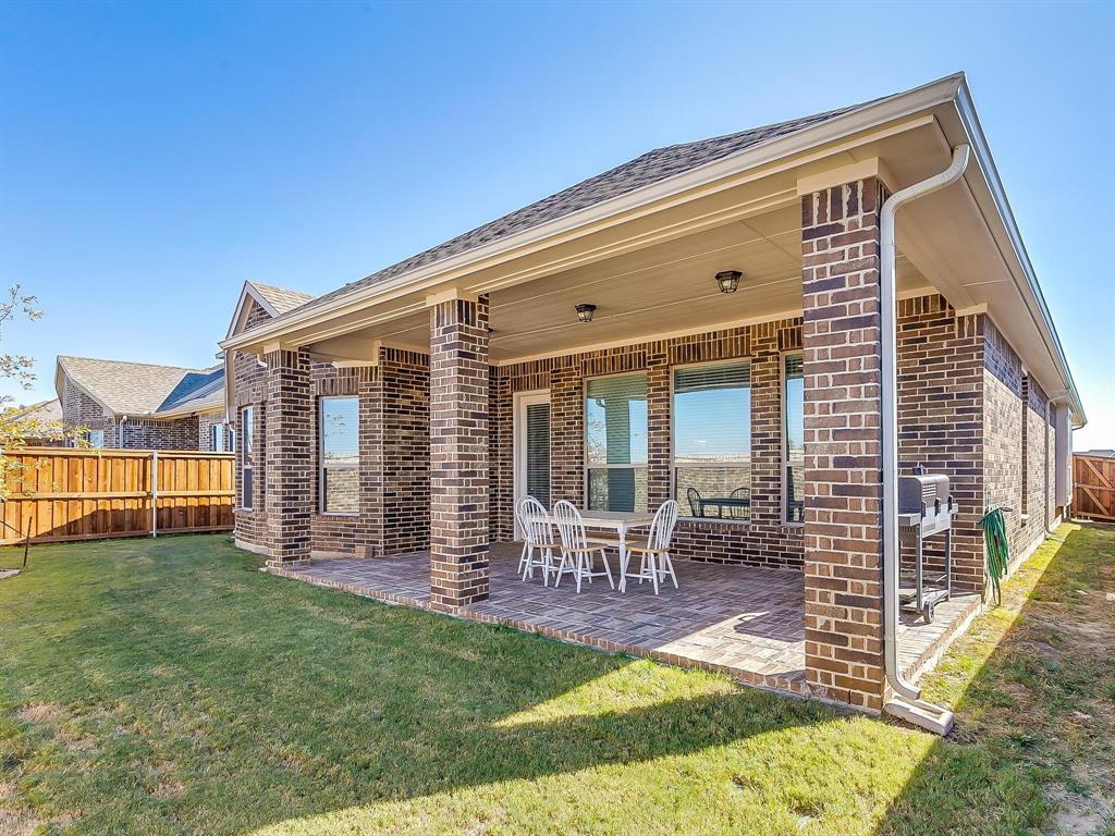2805 Newsom Ridge Drive Mansfield, TX 76063 - Photo 30 of 33 swimming pool view with a outdoor seating