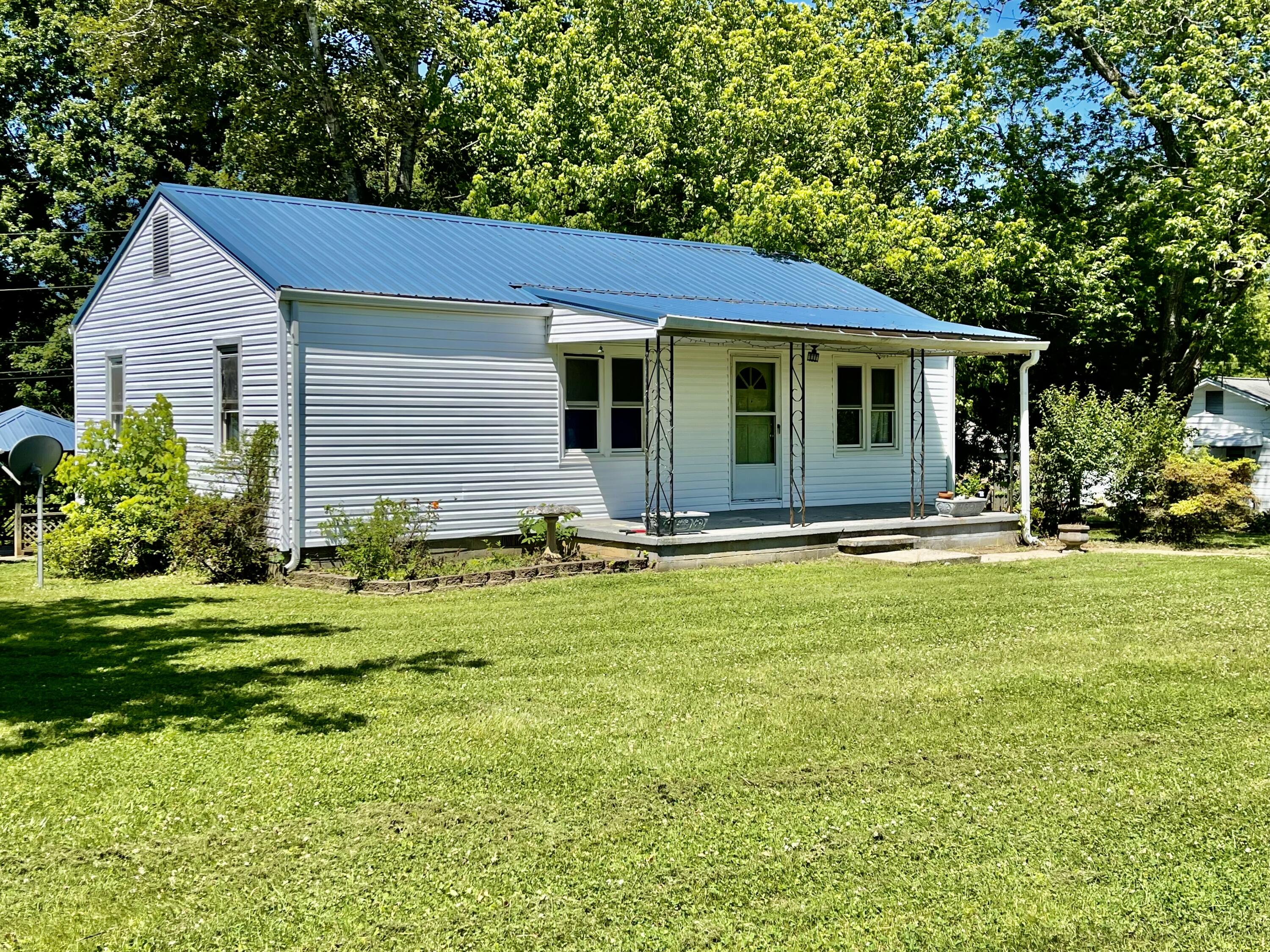 3169 Dug Gap Road Louisville, TN 37777 - Photo 1 of 10 3169 Dug Gap Rd.